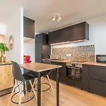 Appartement Spacious With Balcony And Parking La Madeleine (Nord)
