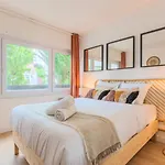 Appartement Spacious With Balcony And Parking
