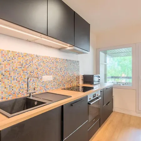 公寓 Spacious With Balcony And Parking 拉马德莱娜